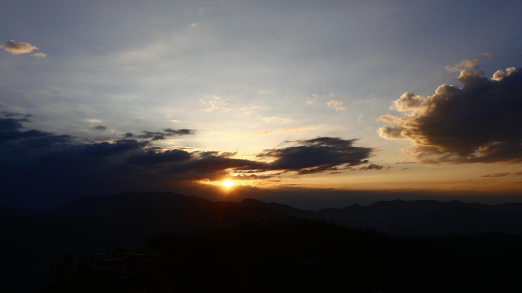 Ram Singh Mehra Guest House Almora Exteriör bild